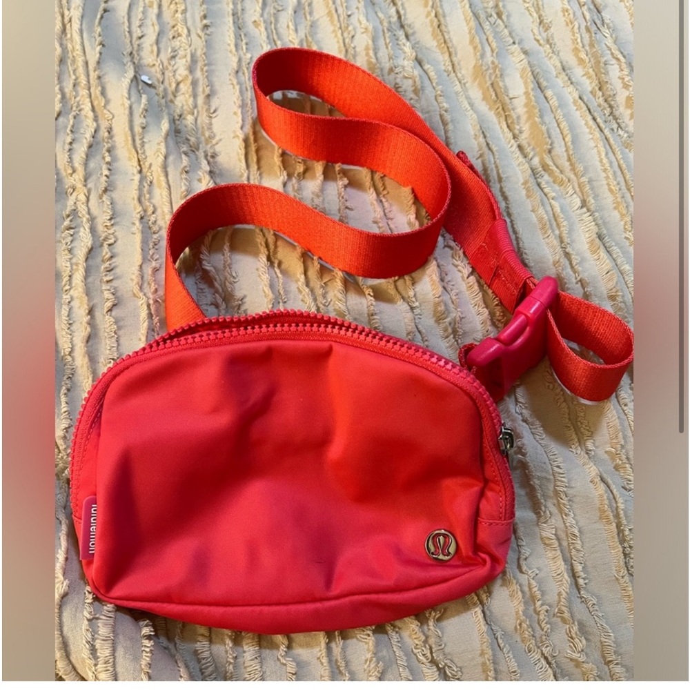 Authentic Lululemon Everywhere belt bag , small stain as shown in last pic .